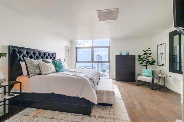 Bedroom, Interior, Water, Wood Texture Flooring