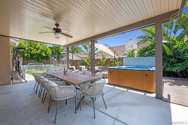 Exterior, Hot Tub