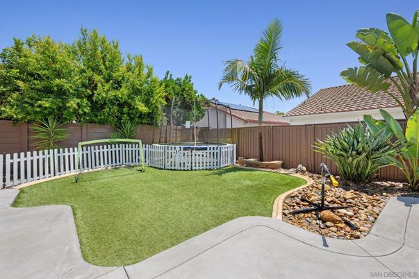 Backyard, Exterior, Playground