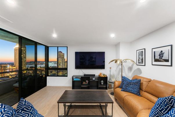 Interior, Living room, Recessed Lighting, Water, Wood Texture Flooring