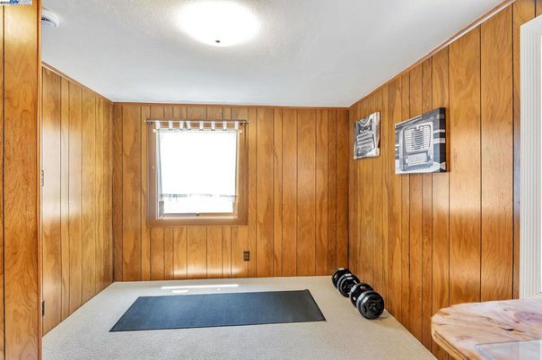 Fitness Equipment, Interior, Wooden Walls