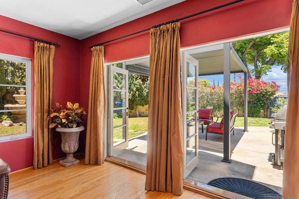 Interior, Sun Room, Wood Texture Flooring
