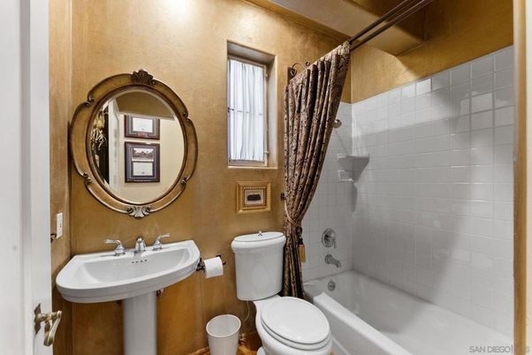 Bathroom, Interior