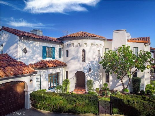 Attached, Exterior, Facade, Spanish Mediterranean