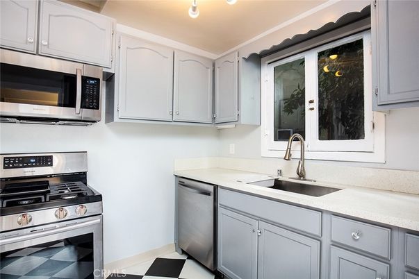 Interior, Kitchen, Stainless Steel Appliances