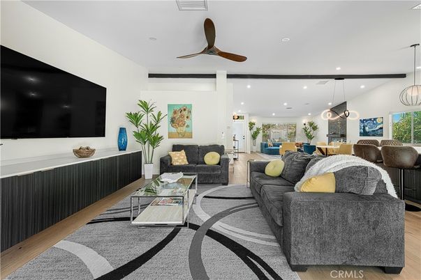 Dining room, Interior, Living room, Pendant Lights, Recessed Lighting, Wood Texture Flooring