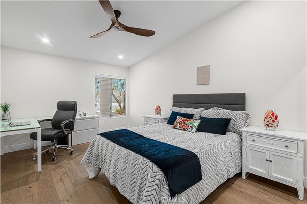 Bedroom, Home Office, Interior, Recessed Lighting, Wood Texture Flooring