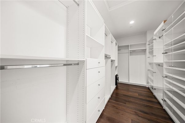 Interior, Recessed Lighting, Walk-in Closets, Wood Texture Flooring