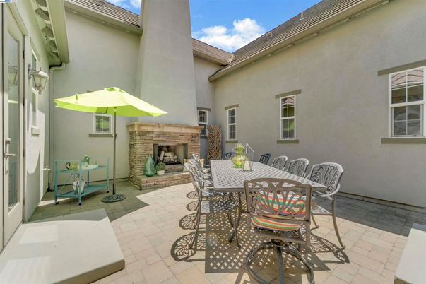Exterior, Fireplace