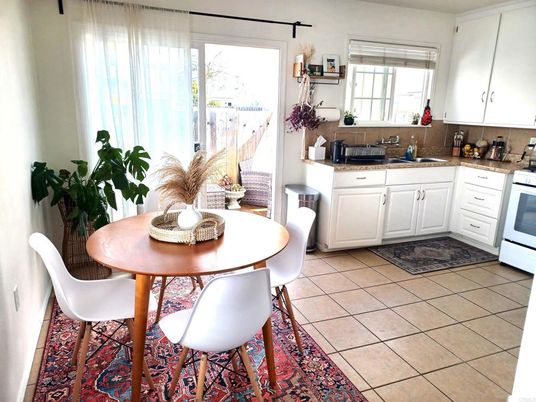 Dining room, Interior, Kitchen