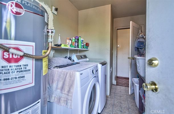 Interior, Washer