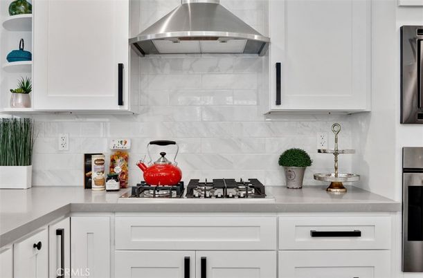 Interior, Kitchen, Stainless Steel Appliances