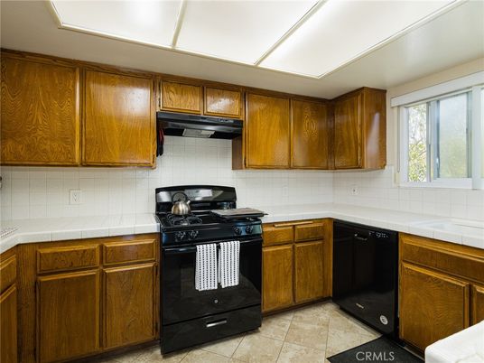 Interior, Kitchen, Tile Countertops