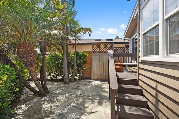 Exterior, Hot Tub