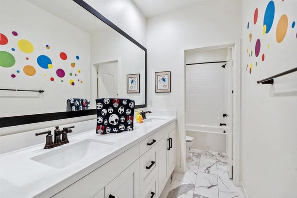 Bathroom, Dual Sink Vanities, Interior, Marble