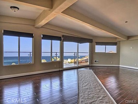 Empty room, Interior, Recessed Lighting, Water, Wood Texture Flooring