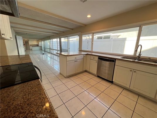 Interior, Kitchen, Recessed Lighting, Stainless Steel Appliances, Water