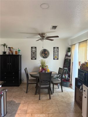 Dining room, Interior