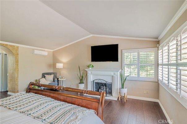 Bedroom, Fireplace, Interior, Wood Texture Flooring