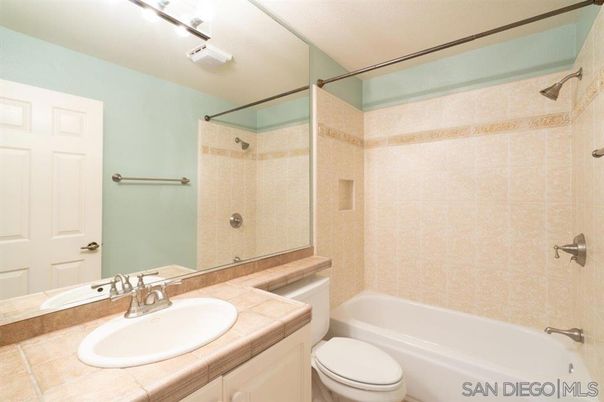 Bathroom, Interior, Tile Countertops