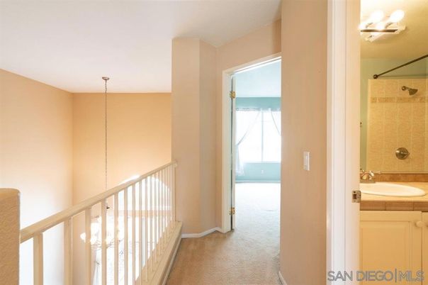 Bathroom, Interior, Tile Countertops