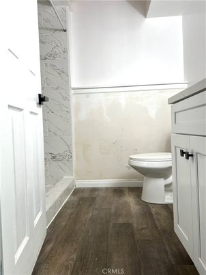 Bathroom, Interior, Marble, Marble Walls, Wood Texture Flooring