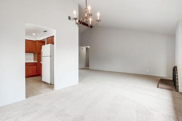 Chandelier, Empty room, Interior, Kitchen