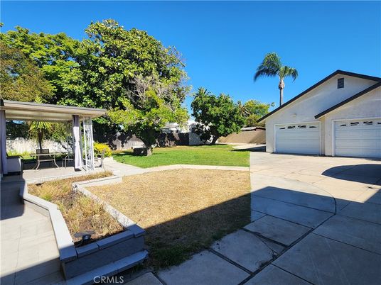 Backyard, Detached Garage, Exterior