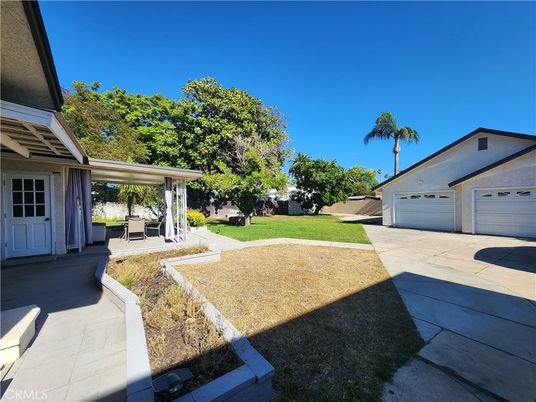 Backyard, Detached Garage, Exterior