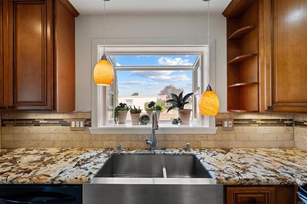 Interior, Kitchen, Pendant Lights