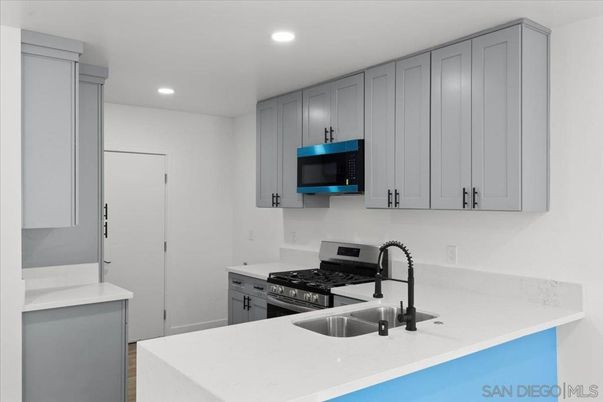 Interior, Kitchen, Recessed Lighting