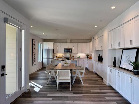 Dining room, Interior, Kitchen, Pendant Lights, Recessed Lighting, Stainless Steel Appliances, Wood Texture Flooring