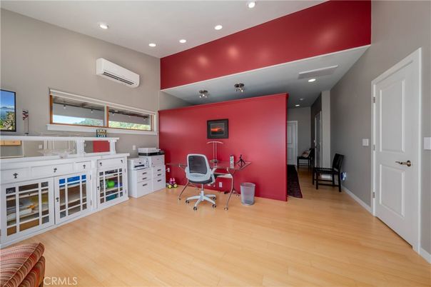 Home Office, Interior, Recessed Lighting, Wood Texture Flooring