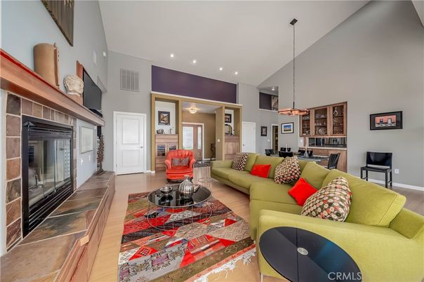 Fireplace, Interior, Living room, Pendant Lights, Recessed Lighting, Wood Texture Flooring