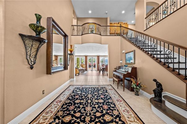 Interior, Piano, Recessed Lighting