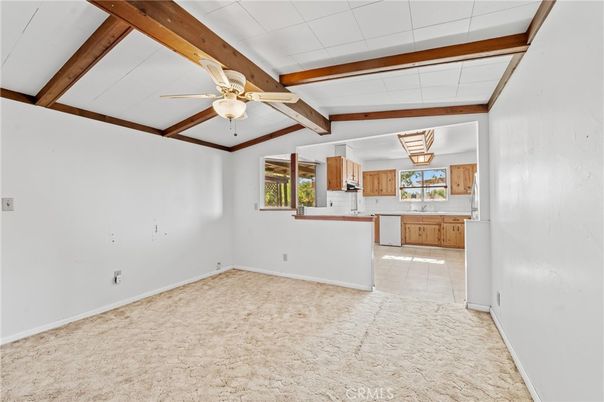 Empty room, Interior, Kitchen, Wooden Beams