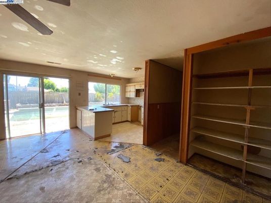 Interior, Kitchen, Recessed Lighting