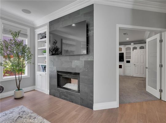 Fireplace, Interior, Recessed Lighting, Wood Texture Flooring