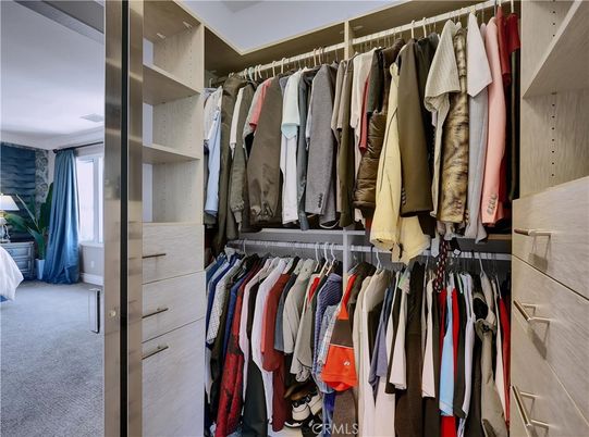 Interior, Walk-in Closets