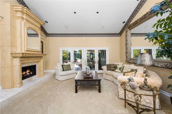 Fireplace, Interior, Living room, Recessed Lighting