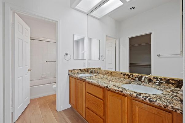 Bathroom, Dual Sink Vanities, Interior, Wood Texture Flooring