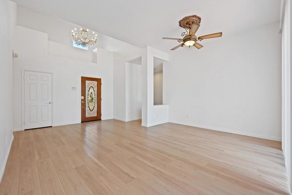 Chandelier, Empty room, Interior, Wood Texture Flooring