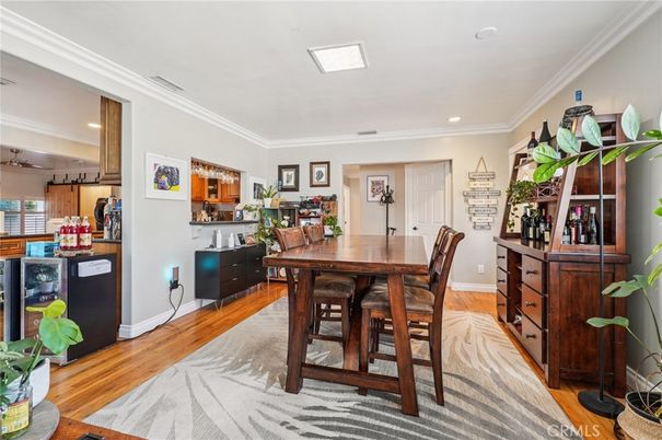 Dining room, Interior, Kitchen, Recessed Lighting, Wood Texture Flooring