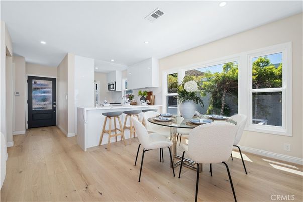 Dining room, Interior, Kitchen, Recessed Lighting, Wood Texture Flooring