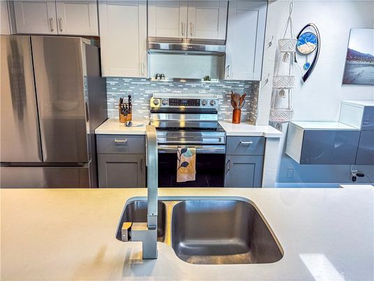 Interior, Kitchen, Stainless Steel Appliances
