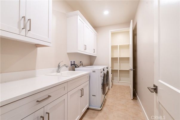 Interior, Recessed Lighting, Washer