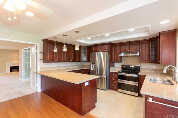 Interior, Kitchen, Pendant Lights, Recessed Lighting, Stainless Steel Appliances