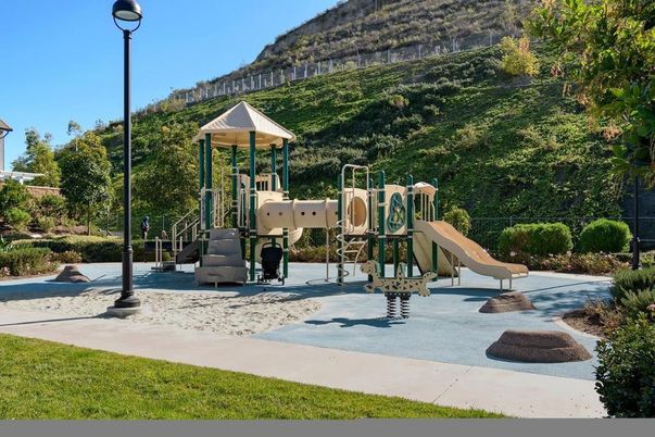 Backyard, Exterior, Playground