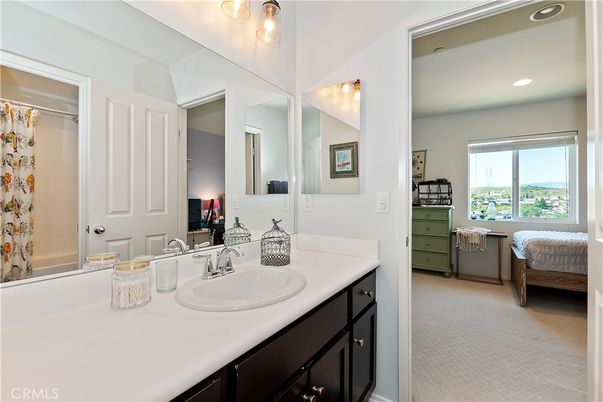 Bathroom, Bedroom, Dual Sink Vanities, Interior, Recessed Lighting