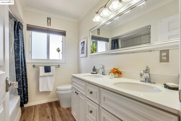Bathroom, Dual Sink Vanities, Interior, Wood Texture Flooring